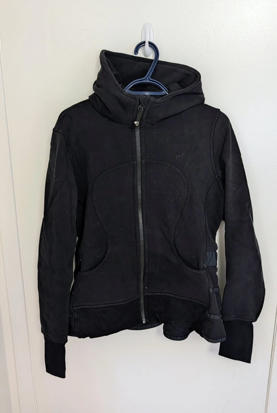 Lululemon Black Hoodie - Women's Size 6