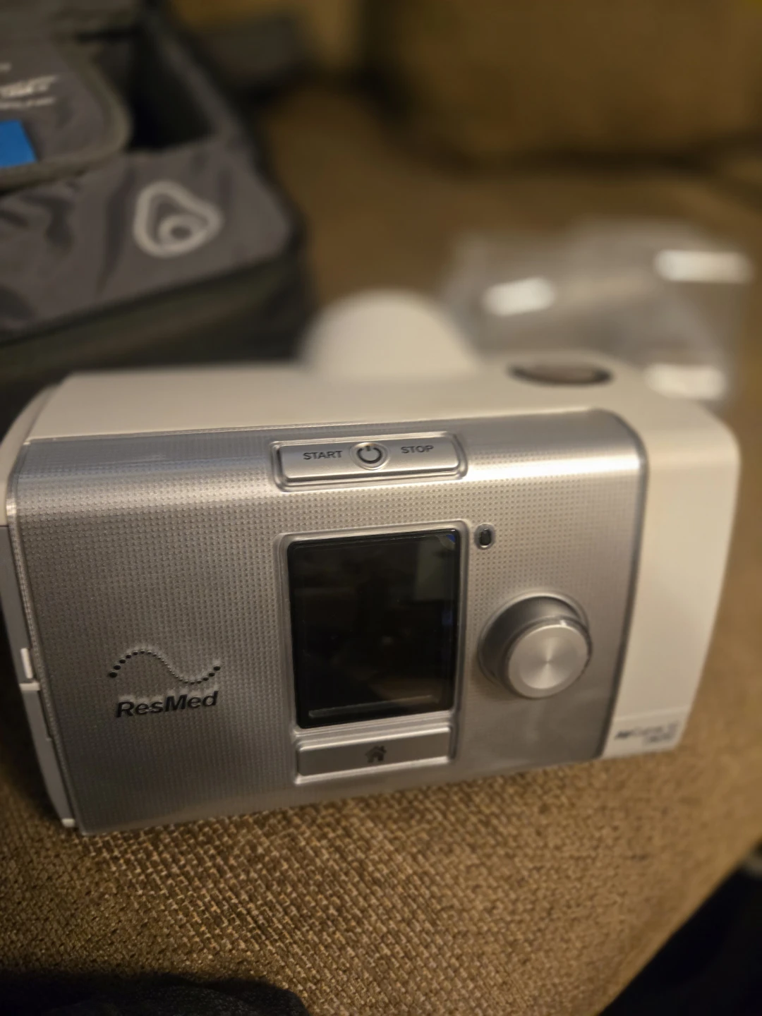 ResMed AirCurve 10 VAUTO CPAP Machine with Humidifier