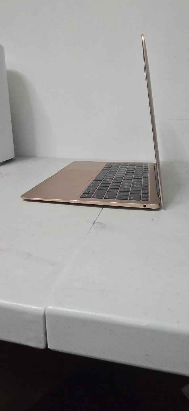 Apple MacBook Air 13-inch - photo 2