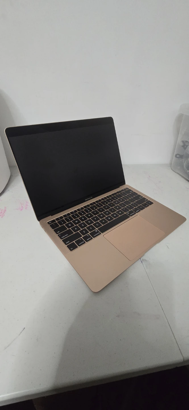 Apple MacBook Air 13-inch - photo 5