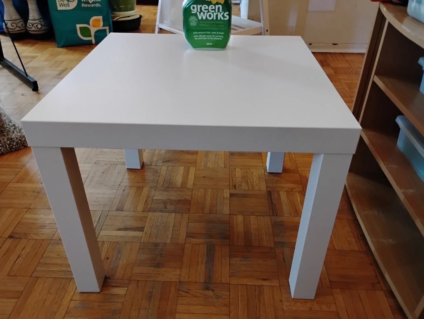 Brand New White Square Coffee Table 20x20 - photo 2