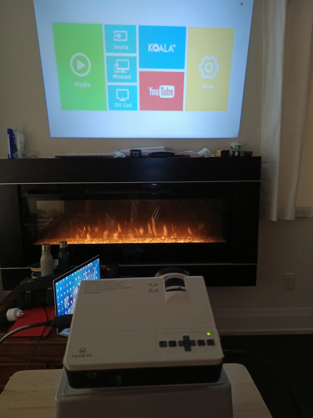 VANKYO Projector with Carrying Case and Remote - photo 2