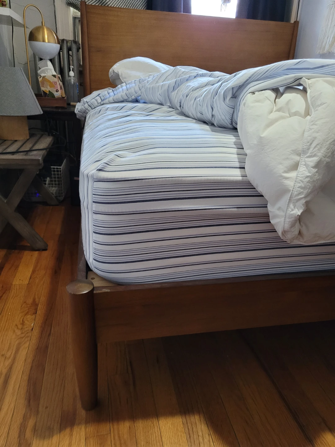 West Elm Wooden Queen Size Bed Frame - photo 5