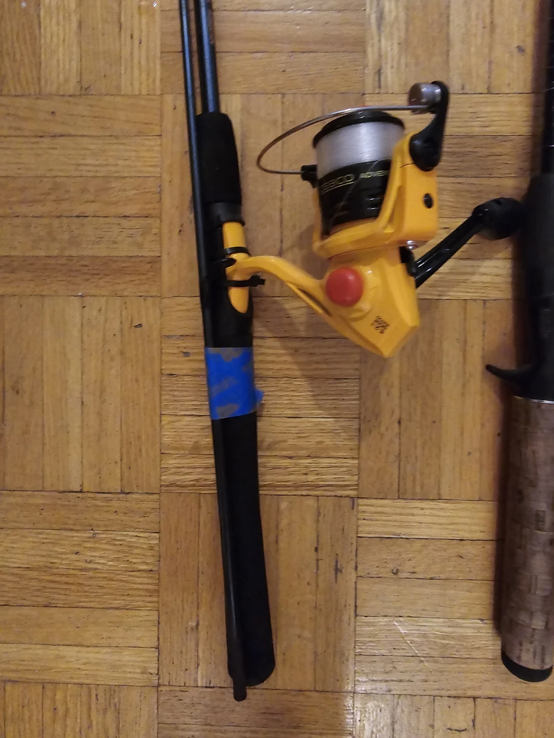 2 Fishing Rod used once - photo 2