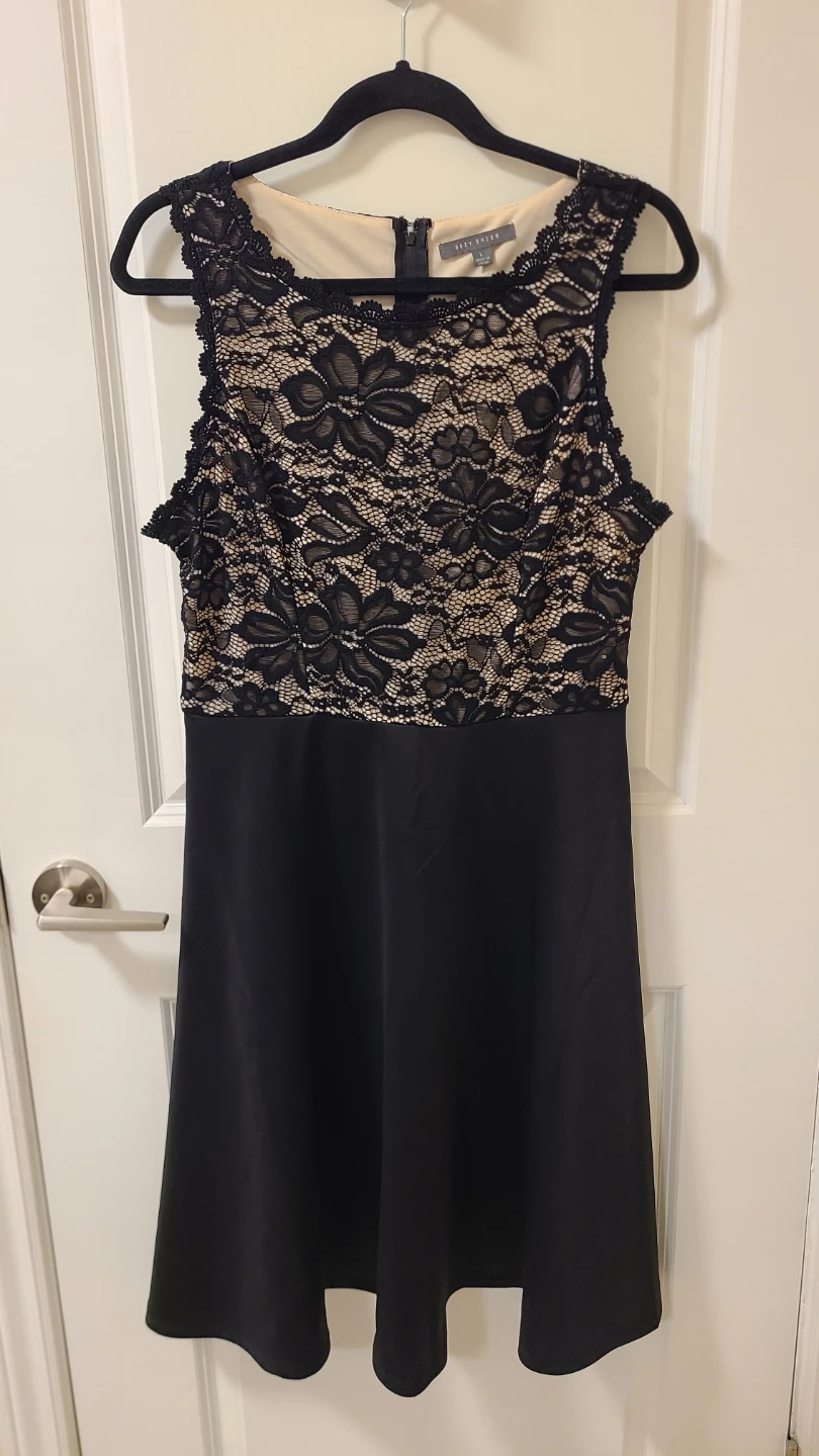 Suzy Shier Lace Bodice Dress Size L