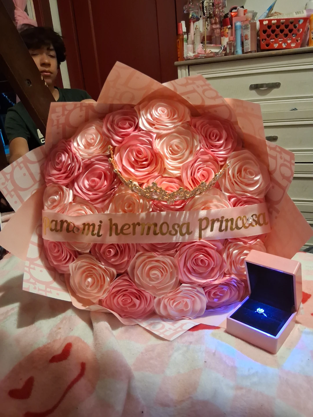 Artificial Rose Bouquet with Tiara and Ring Box - photo 2