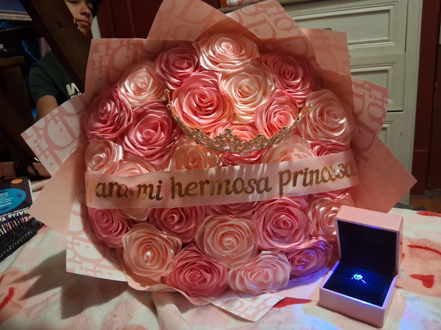 Artificial Rose Bouquet with Tiara and Ring Box - photo 3