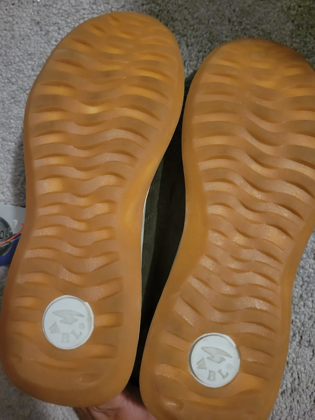 Olive Green Sneakers - US Size 7 - photo 5