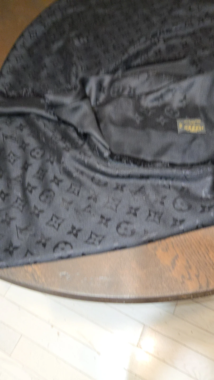 Louis Vuitton  Shawl - photo 3