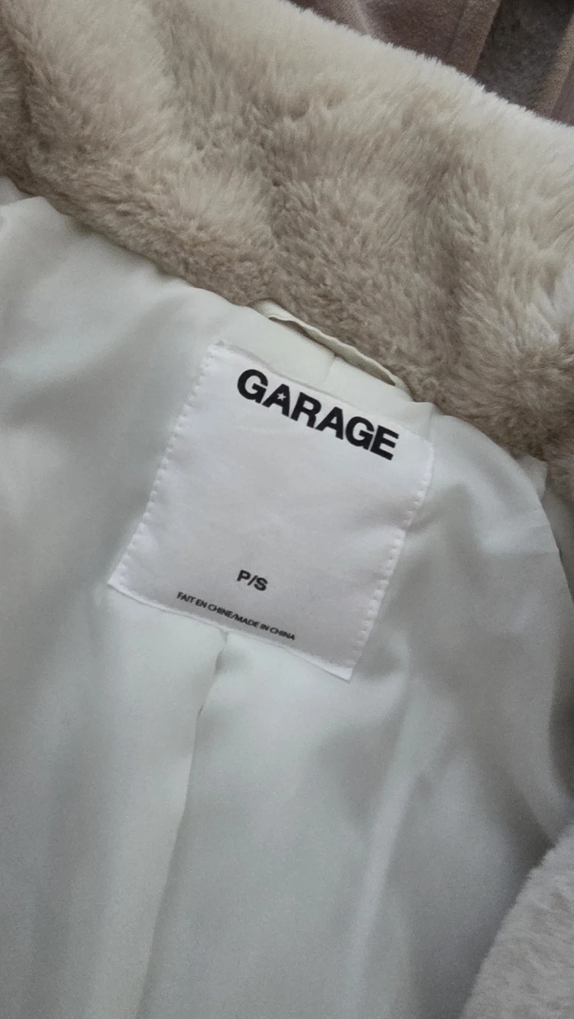 Garage Faux Fur Jacket - Like New (Size S) - photo 2