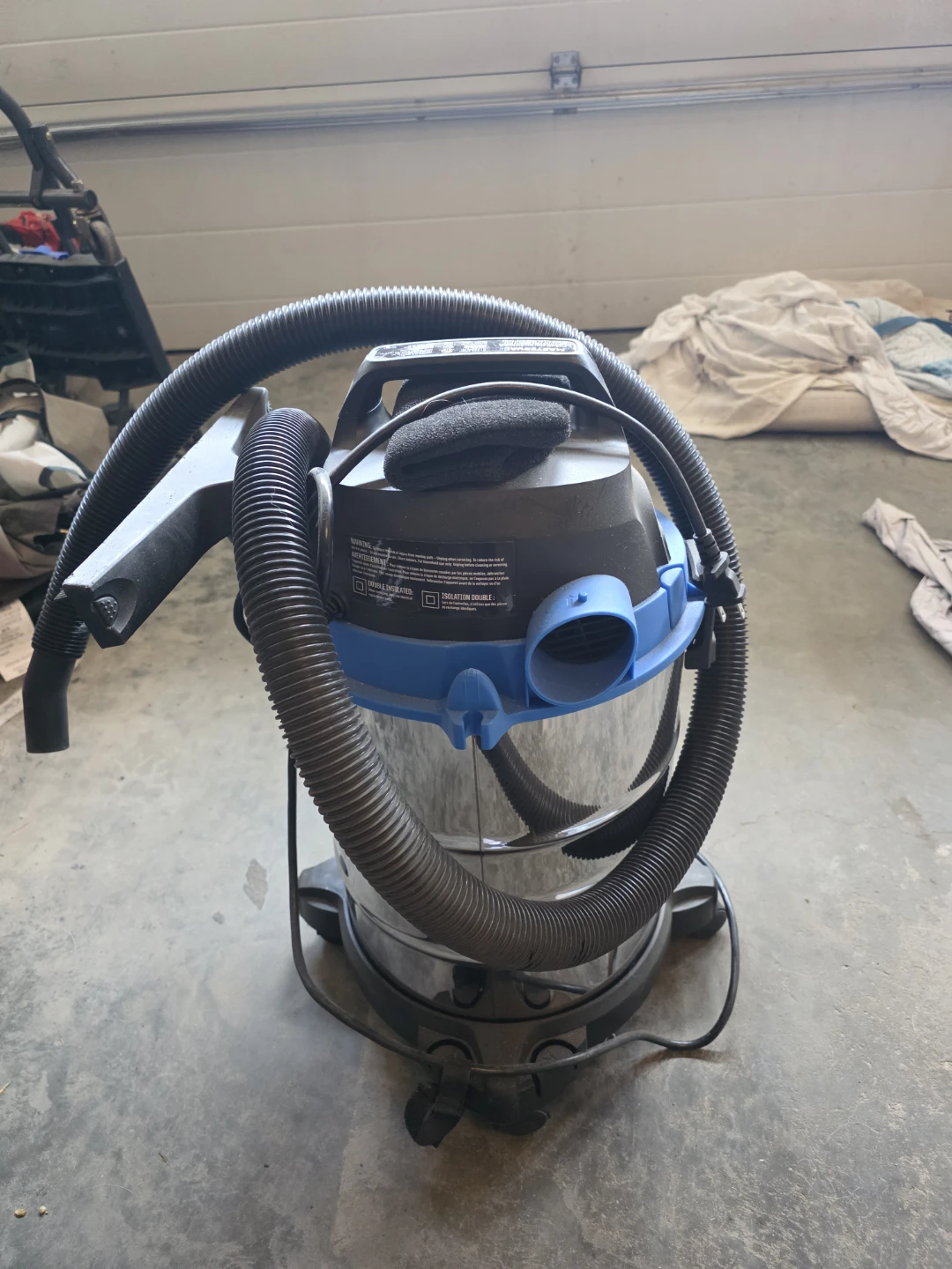 Mastervac 3.0 HP 22L Stainless Steel Wet/Dry Vacuum (like new) - photo 2