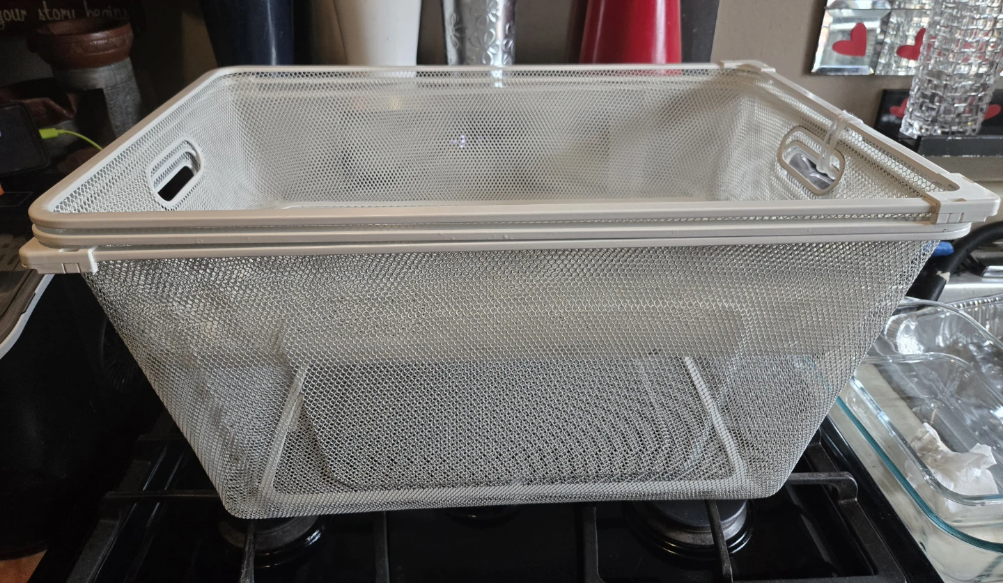 3-Pc IKEA ELVARLI White Wire Mesh Pull-Out Closet Drawers