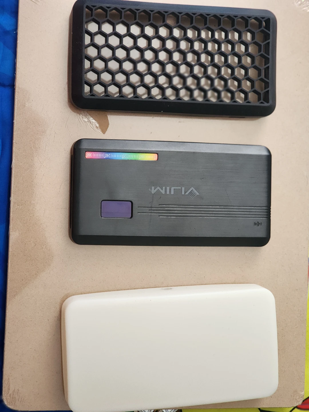 Ulanzi VLOG LED Light Kit with Accessories - photo 2