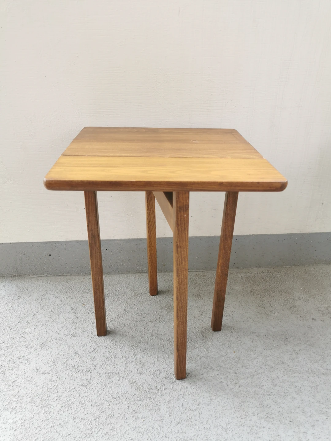 Pair of Vintage Folding Wooden Side Tables - photo 4