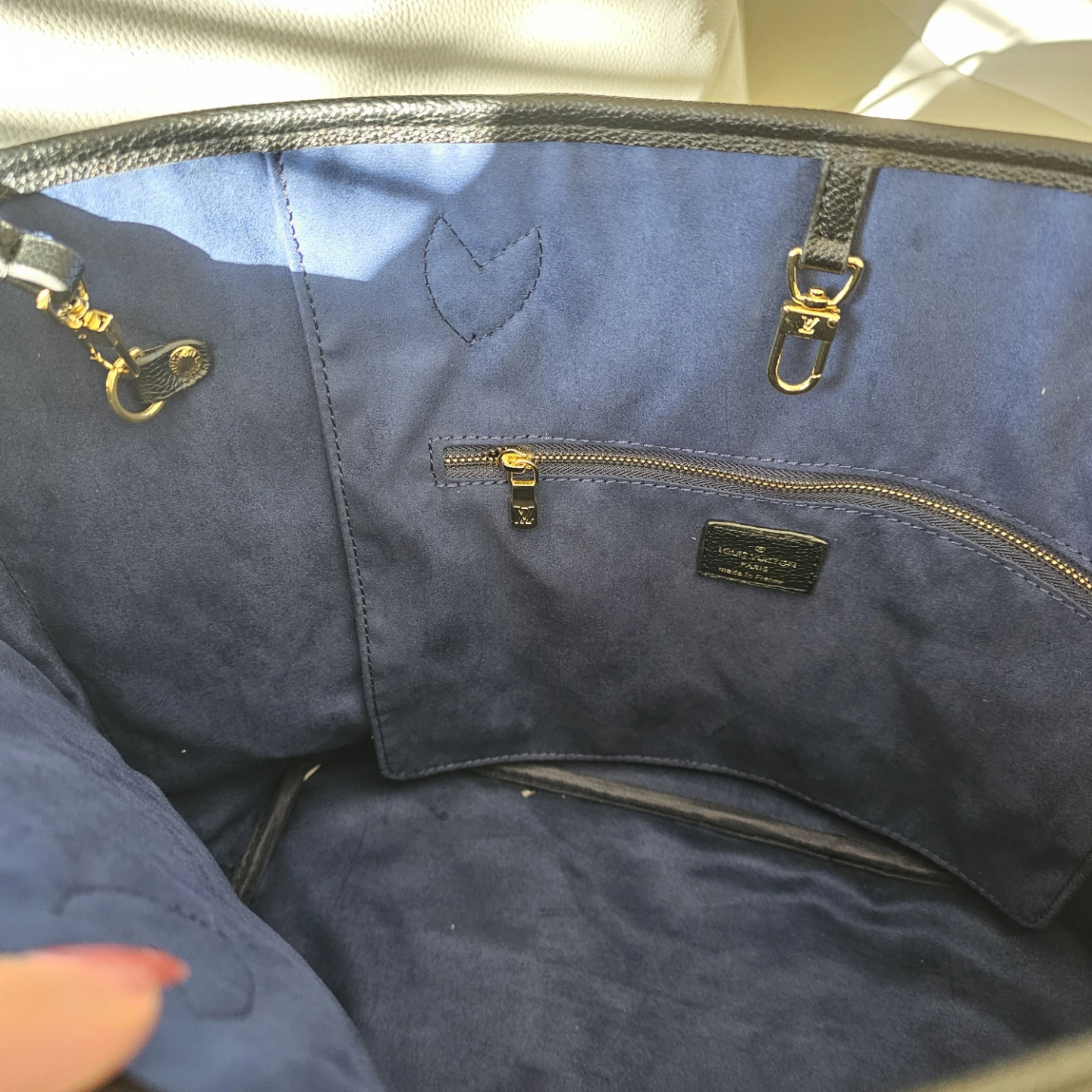 Louis Vuitton Black Monogram Tote Bag with Pouch - photo 4