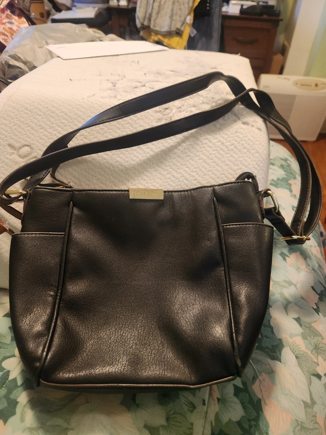Liz Claiborne Black Faux Leather Crossbody Bag - photo 2