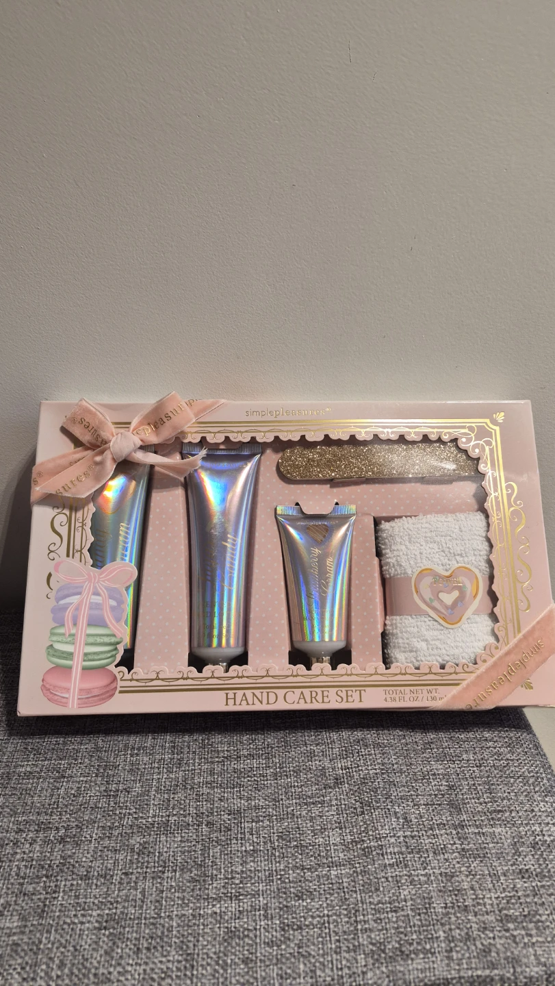 Simple Pleasures Hand Care Set