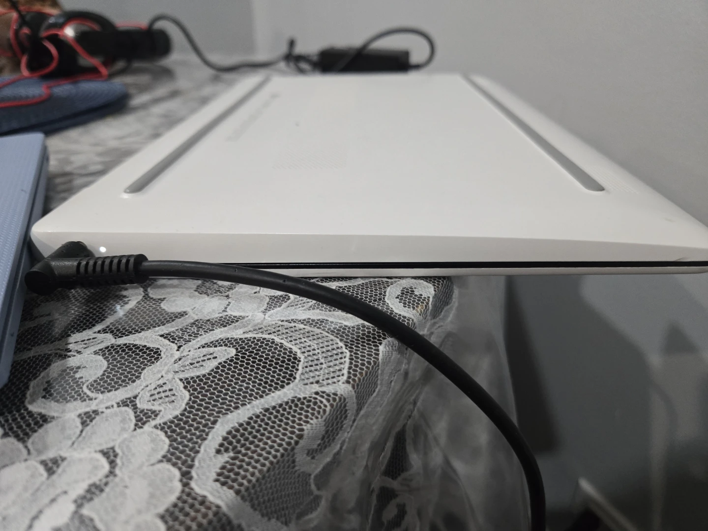 HP Stream Laptop - photo 3