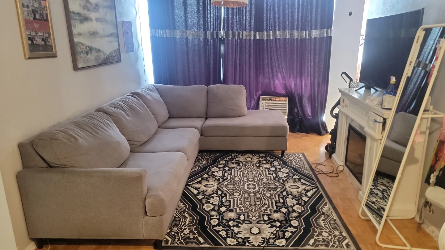 Grey Sectional Sofa with Chaise