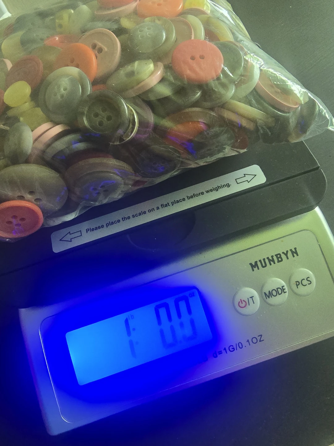 1LB Mixed Craft Buttons – Large Bag – $15 Each - photo 4