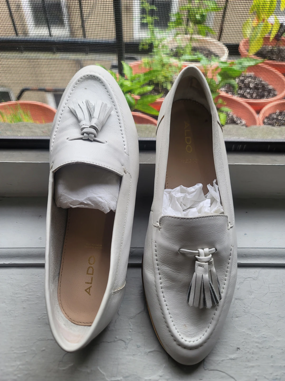 White Leather Loafers with Tassels