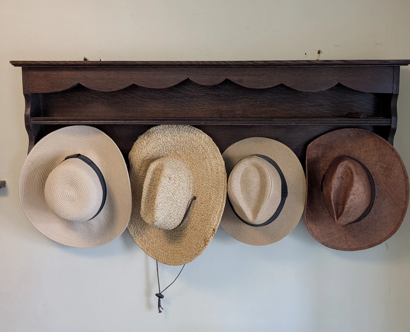 Hat or coat rack.
