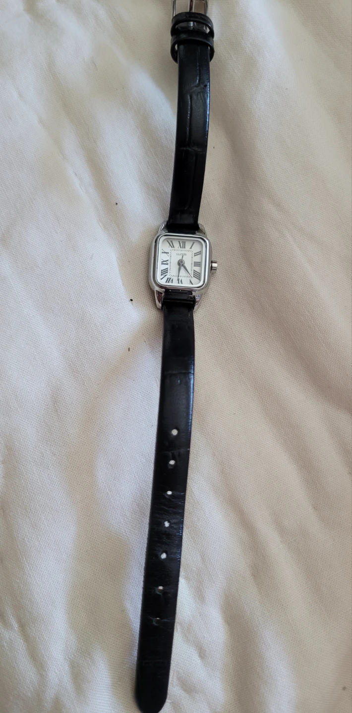 Lloyd Women's Square Face Watch - photo 2