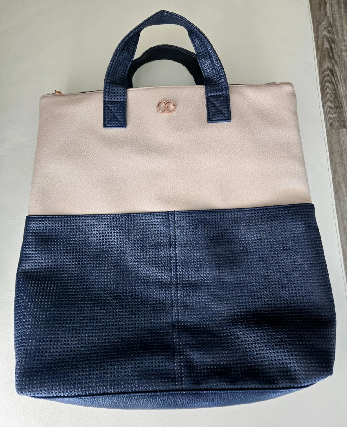 Brand New Caboodles 2 in 1 Laptop Backpack/Tote Bag