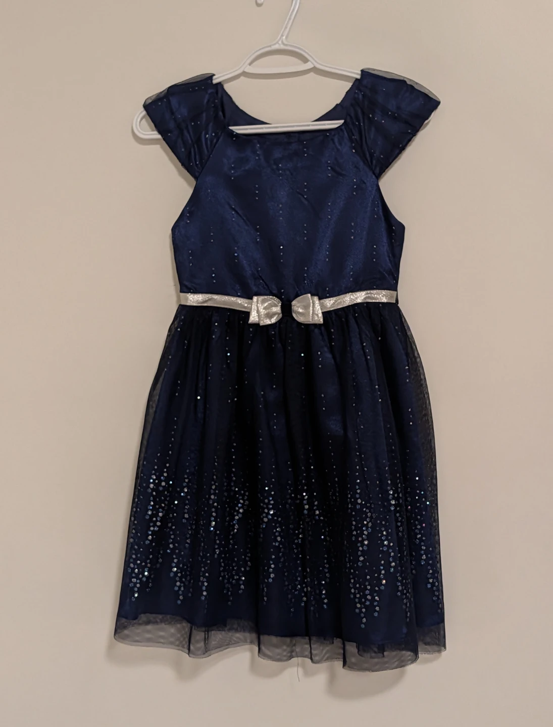 Girls' dresses - photo 2