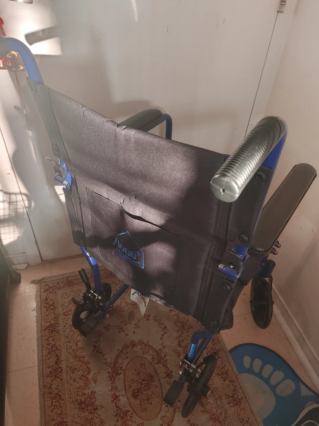 Wheelchair - photo 2