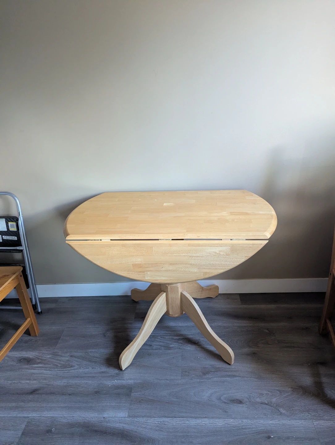 Free table - photo 4