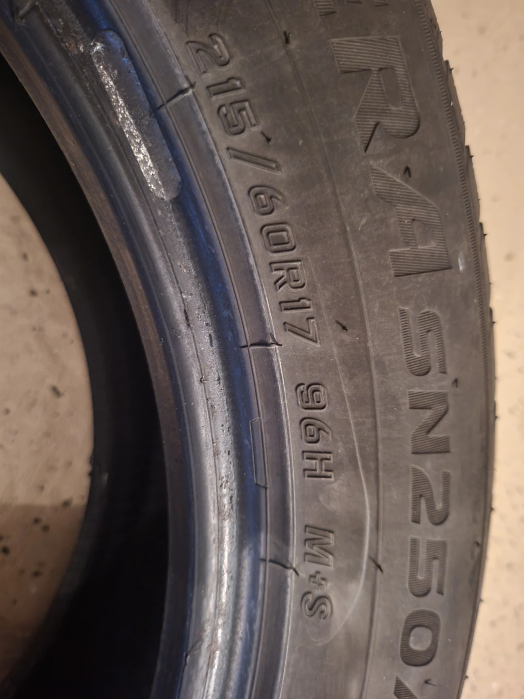 Set of 4 Tires, All Season - photo 4