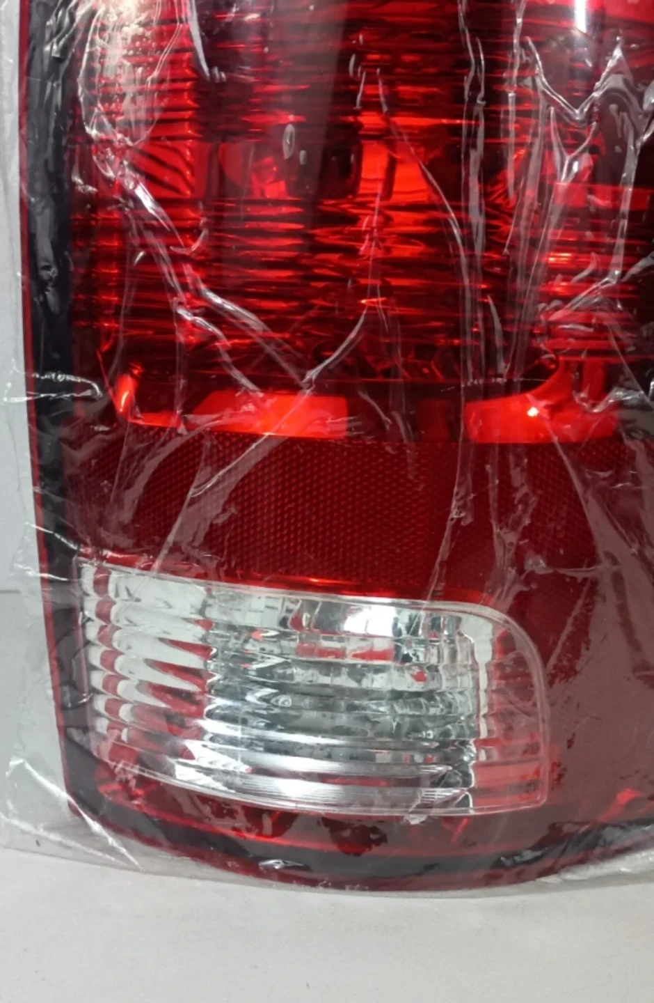 Dodge 1500 Ram 2013-21  LED RIGHT TAILIGHT - Passenger Side - photo 2