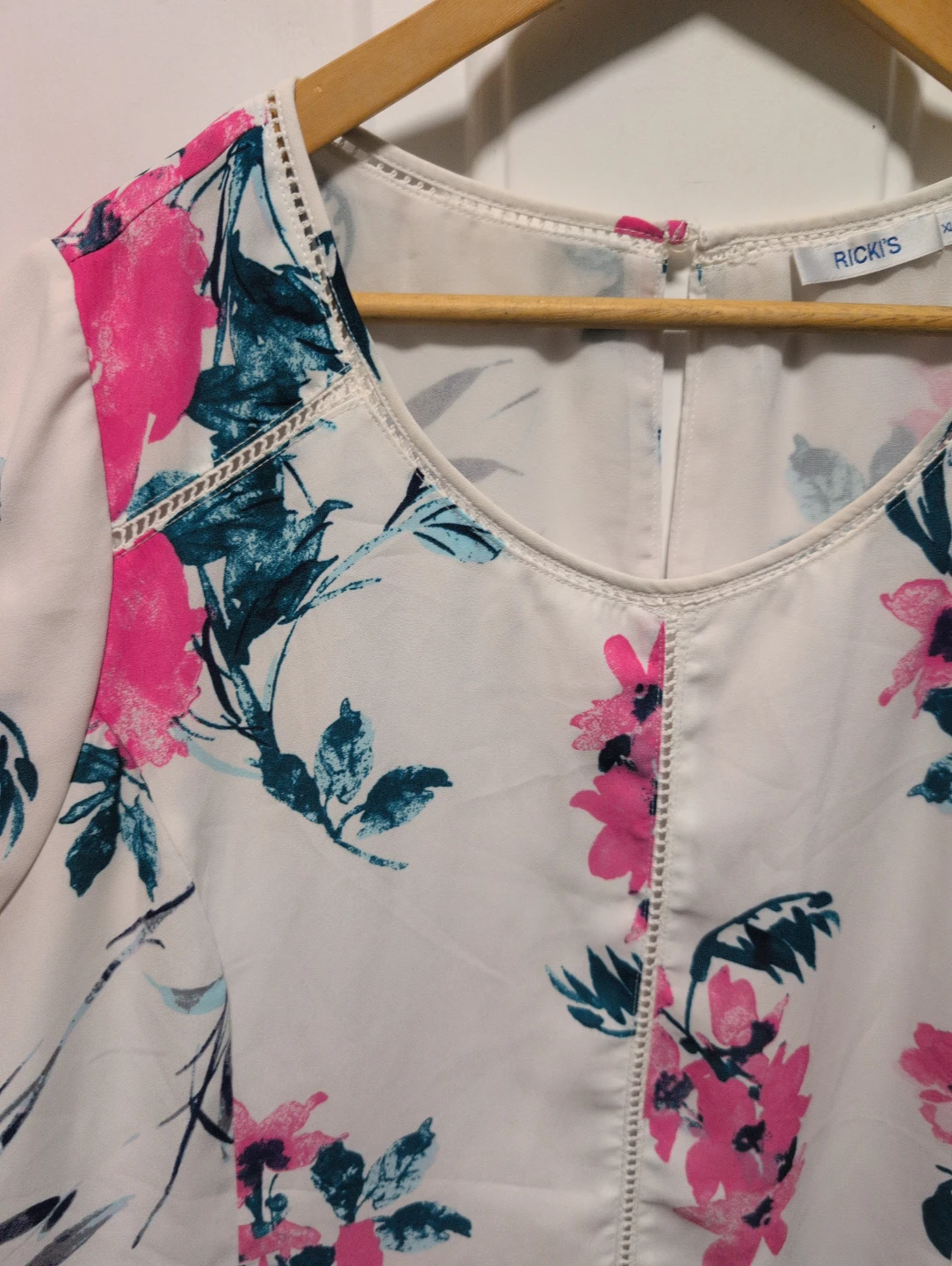RICKI'S Floral Sleeveless Top XL - photo 2