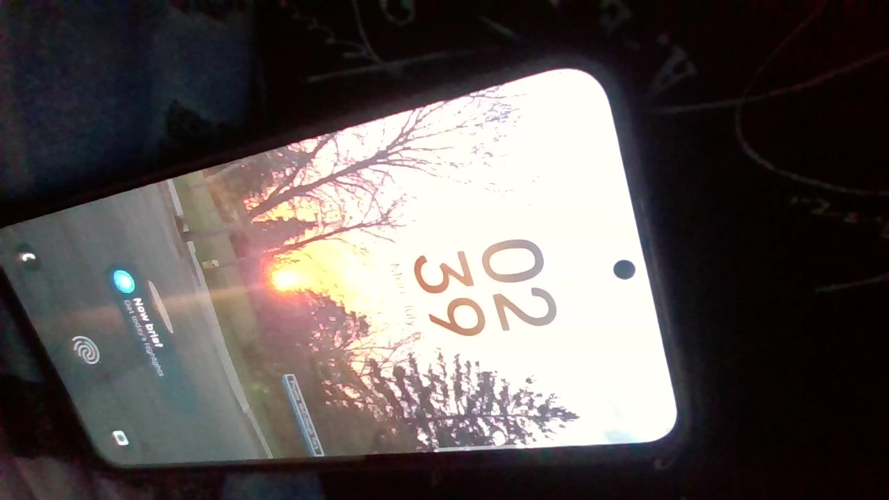 SAMSUNG 25 FE