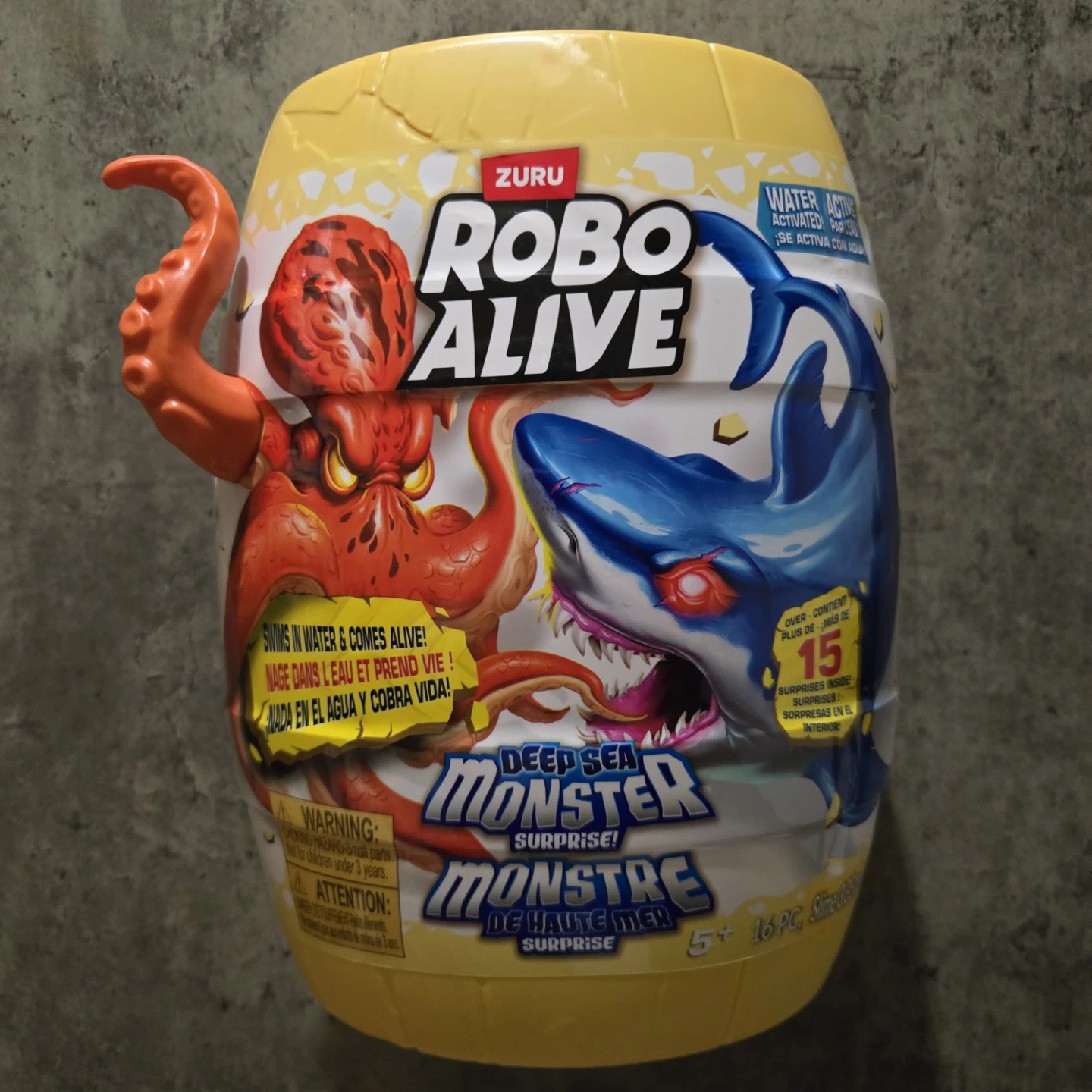 Zuru Robo Alive Deep Sea Monster Surprise Toy