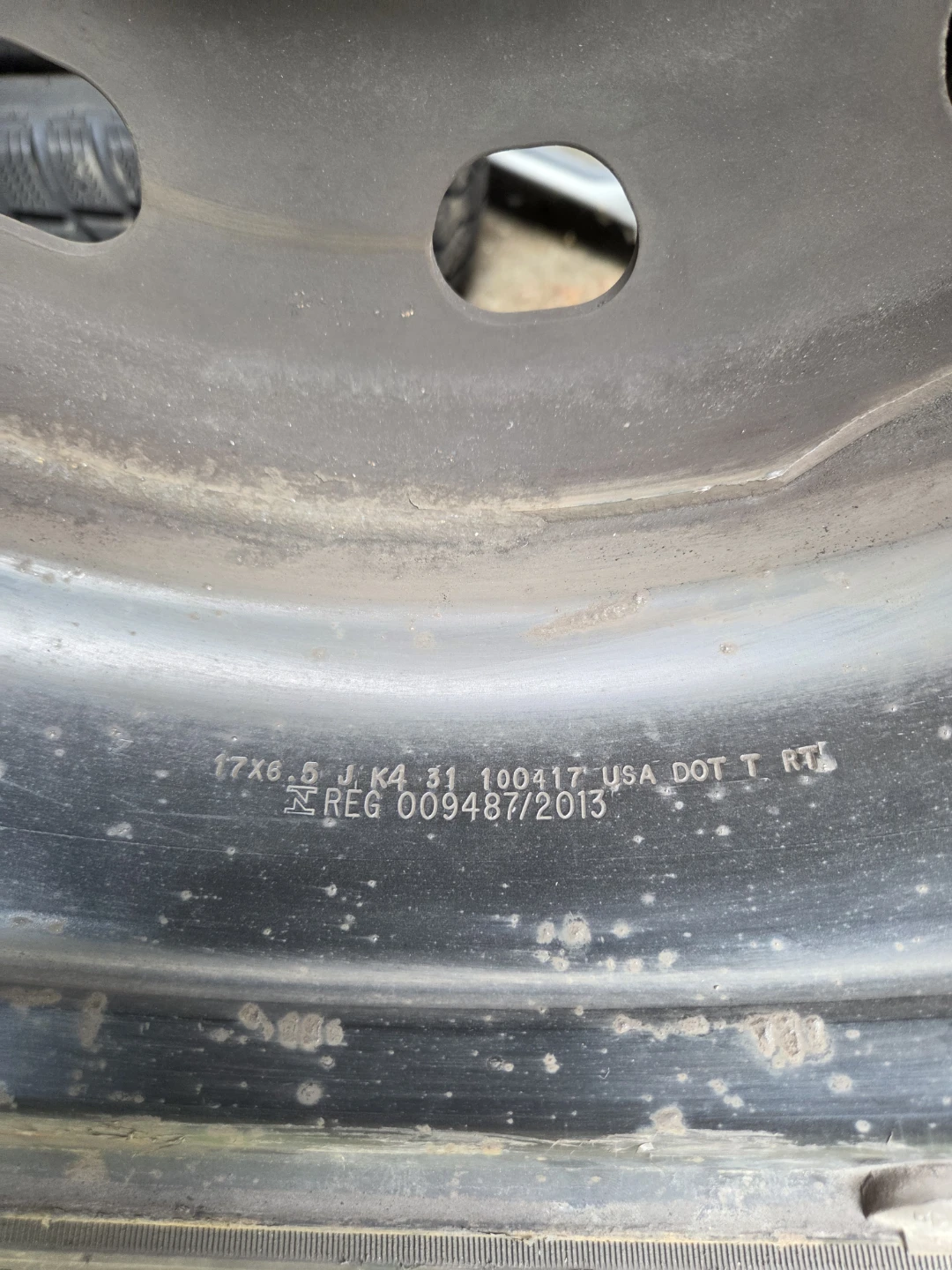 Tire and Rim Set - 225/65R17 - photo 3