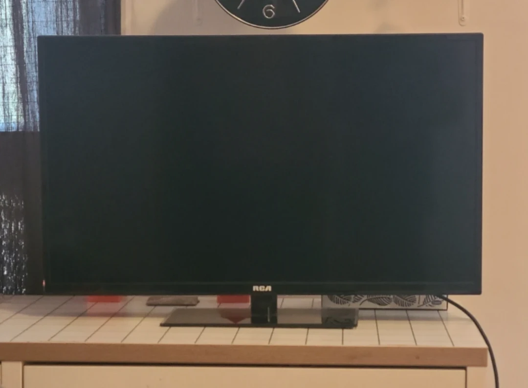 32 inch RCA Tv