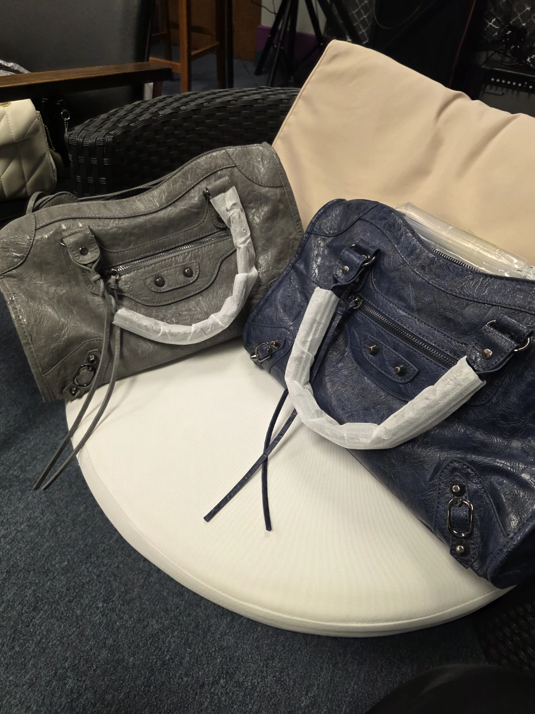 Real classy looking ladies bags - photo 3