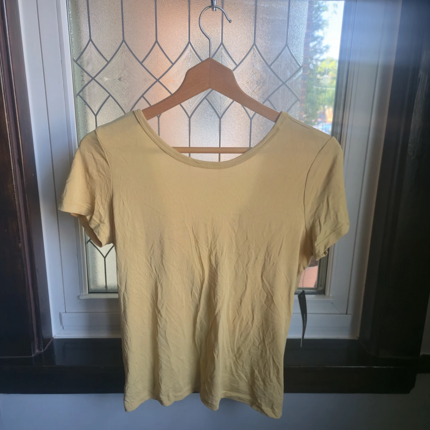 Lulus Twist Front Cutout Top - Yellow - Size L