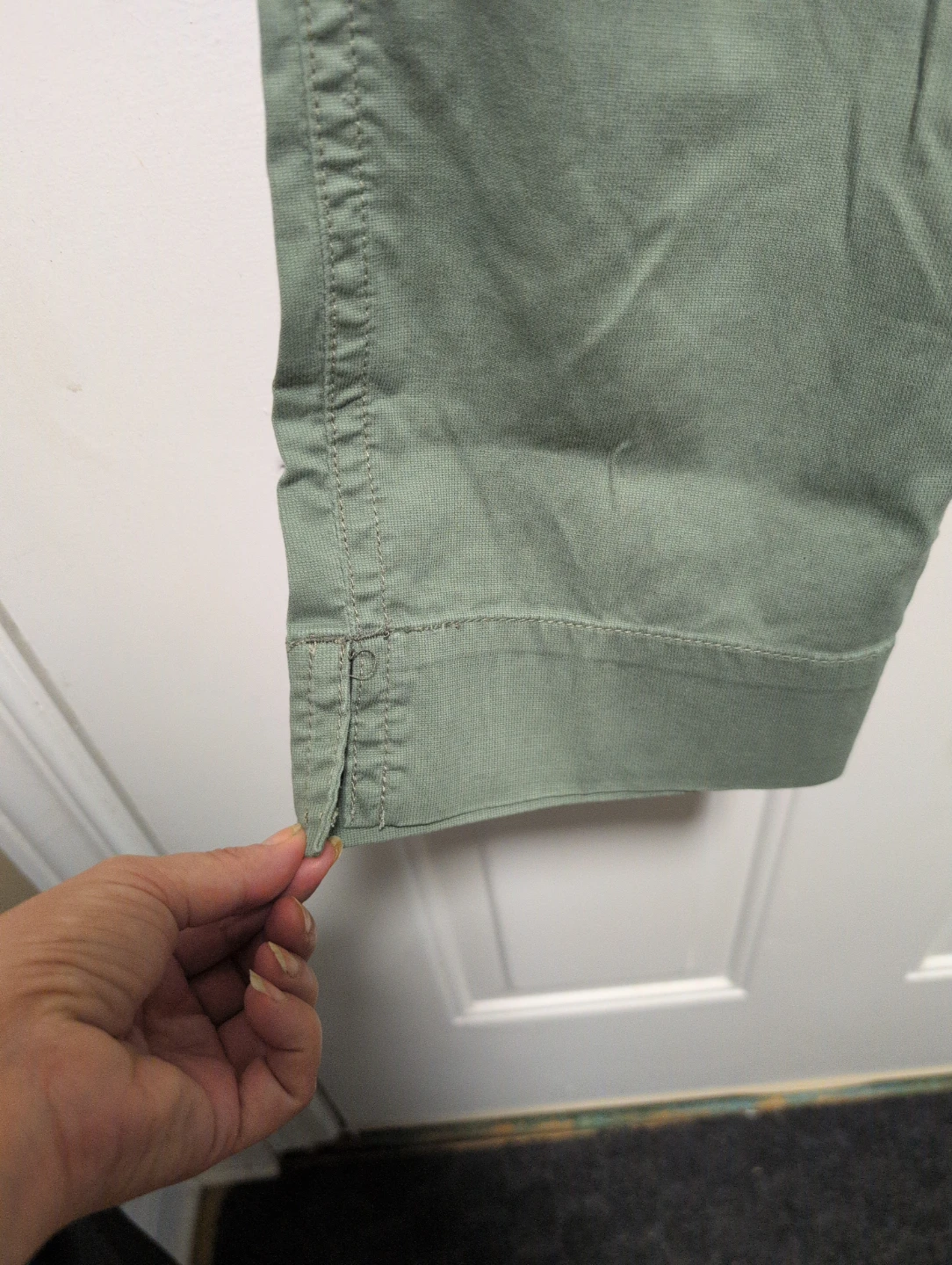 Women's Green Capris - photo 3