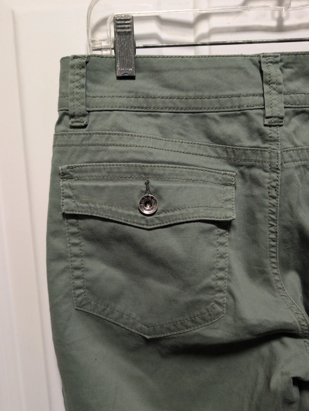 Women's Green Capris - photo 5
