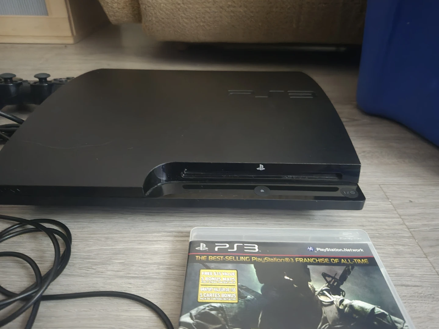 160 gb Ps3 with Black ops - photo 3
