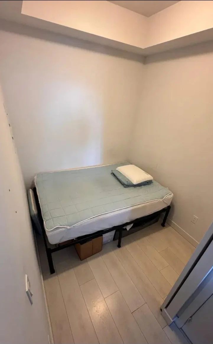 IKEA VALEVÅG Full Size Mattress & Bed Frame Set - Like New!