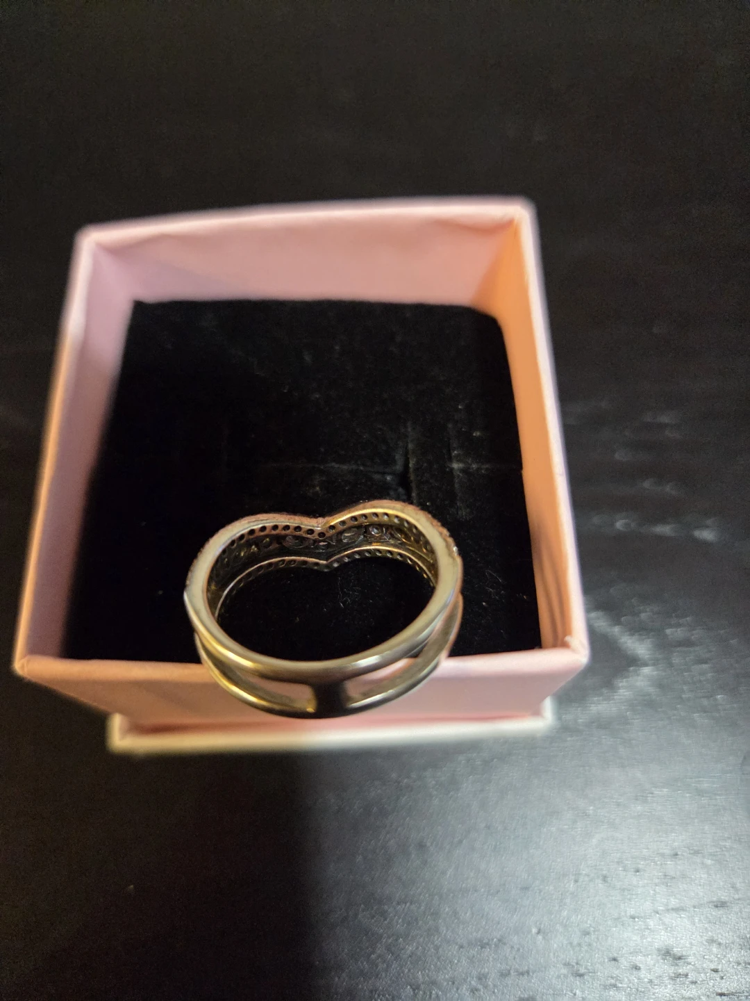 Pandora Sparkly V-Shaped Ring - photo 3