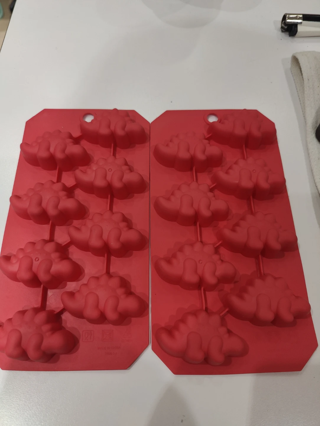 Dino ice trays - photo 2