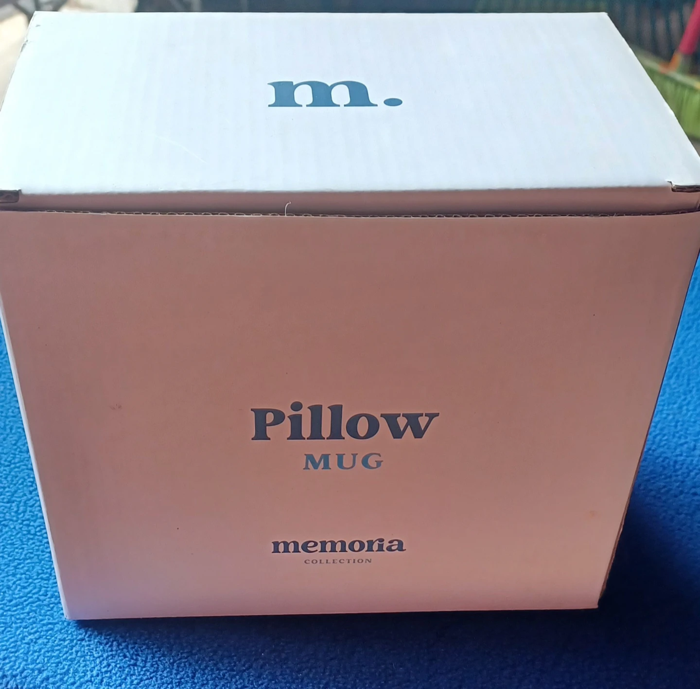 Memoria Pillow Mug