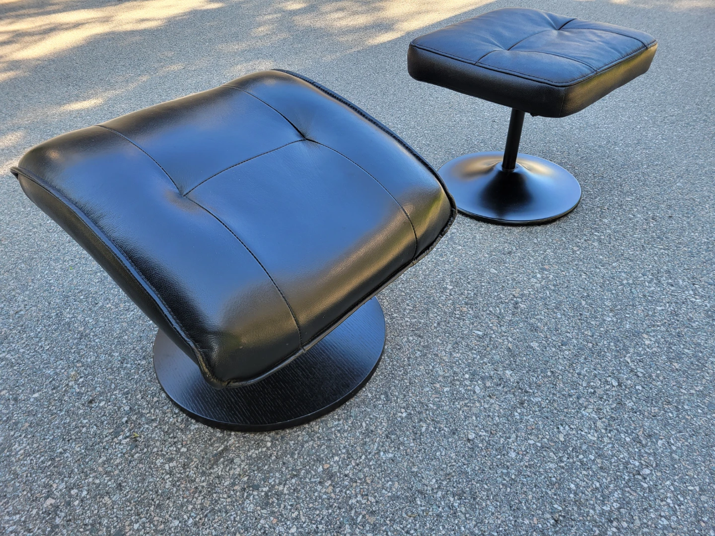 Pair of Black Leather Ottomans / Footstools - Pedestal Base. - photo 2