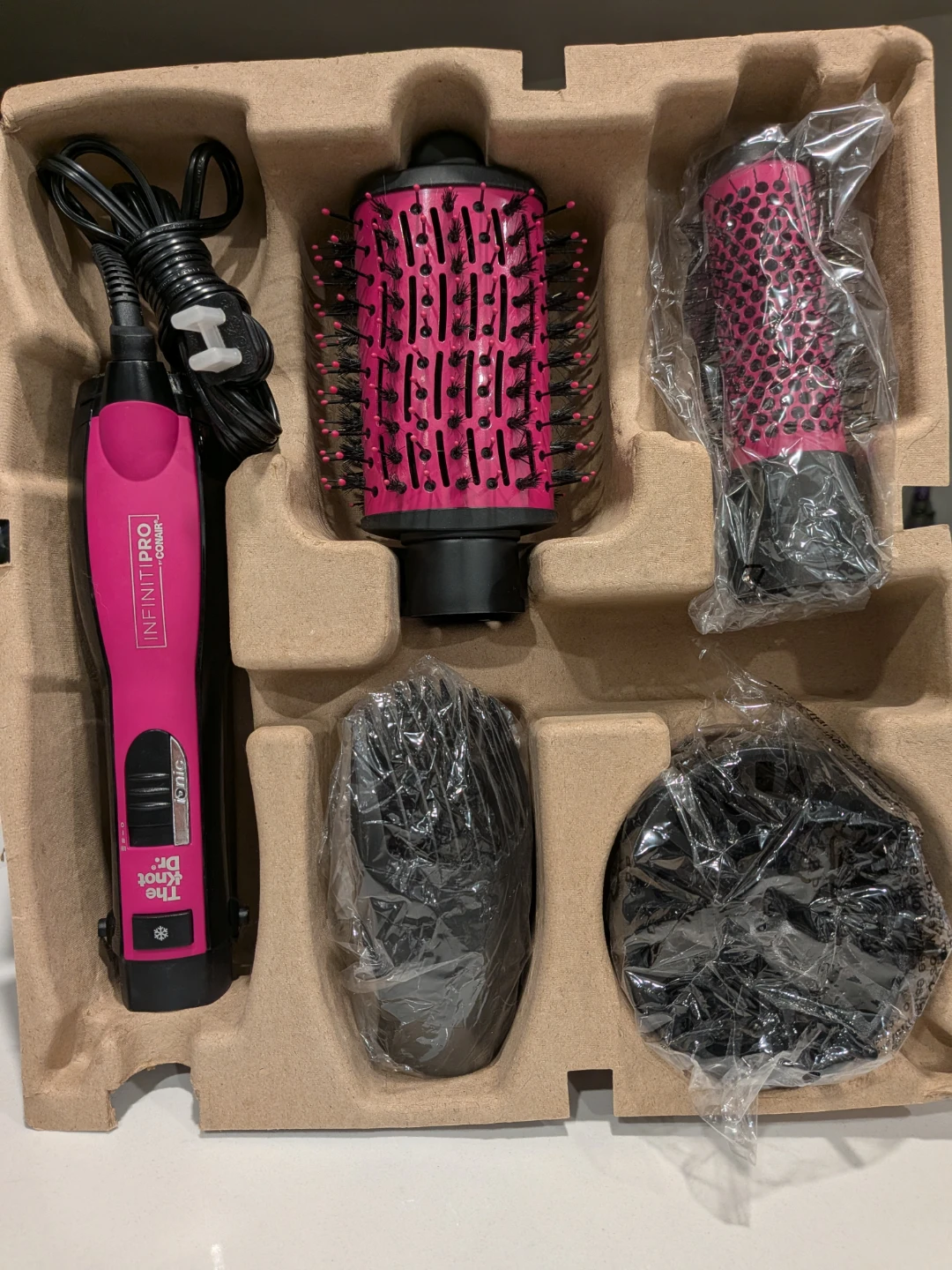 Conair InfinitiPro The Knot Dr. All-in-One Dryer Brush Set - photo 2