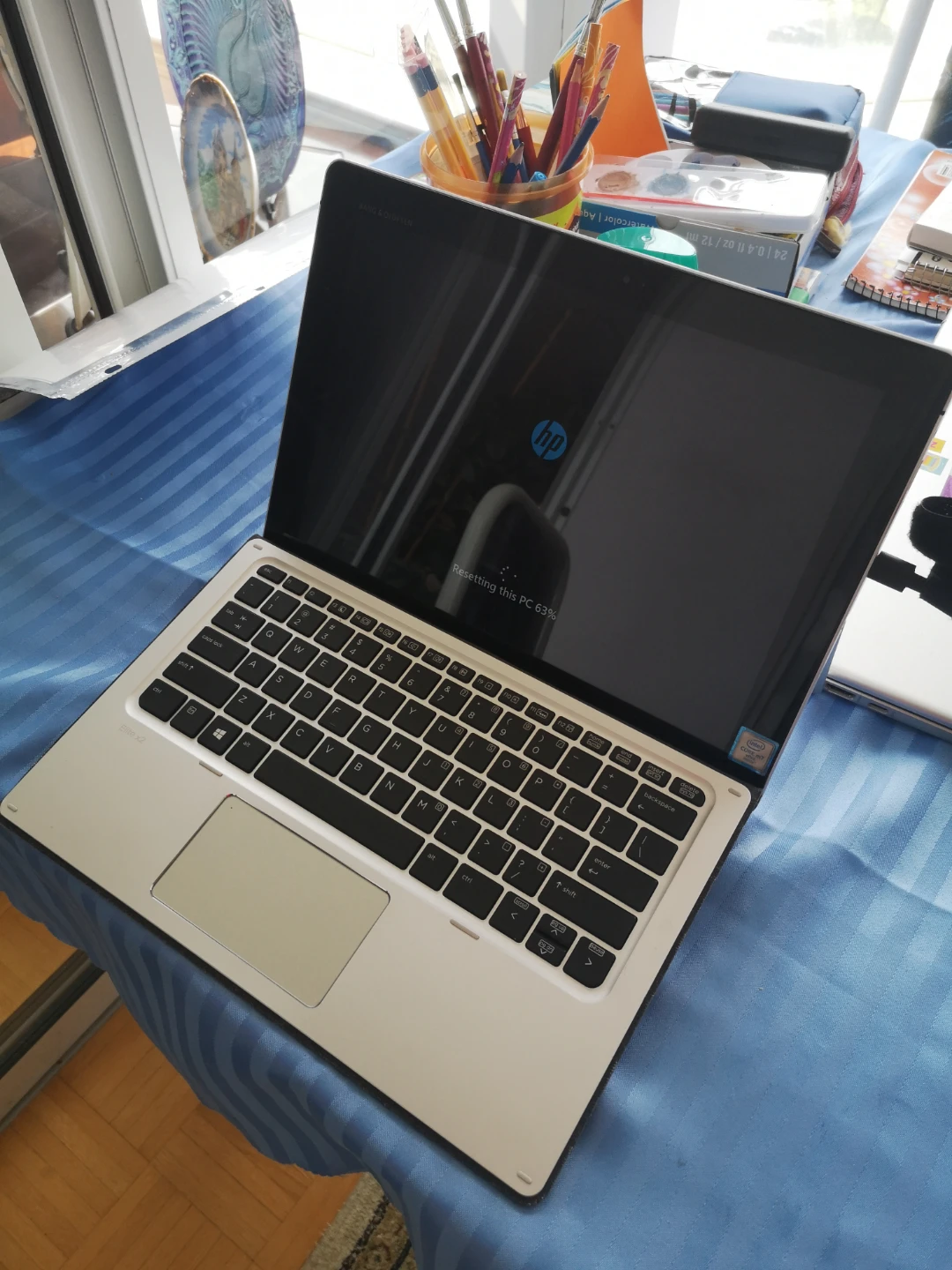 HP "elite x 2" Tablet Laptop 8gb ram Intel m7 processor - photo 2
